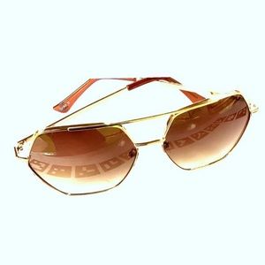 Gold Wire Framed Geometric Fashion Sunglasses